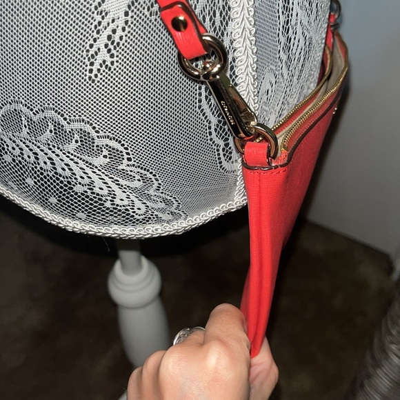 Coach EUC Dark Orange Crossbody Bag - Picture 12 of 14